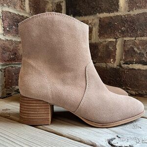 Lucky Brand Boots 6.5 Suede Ankle Bootie Tan